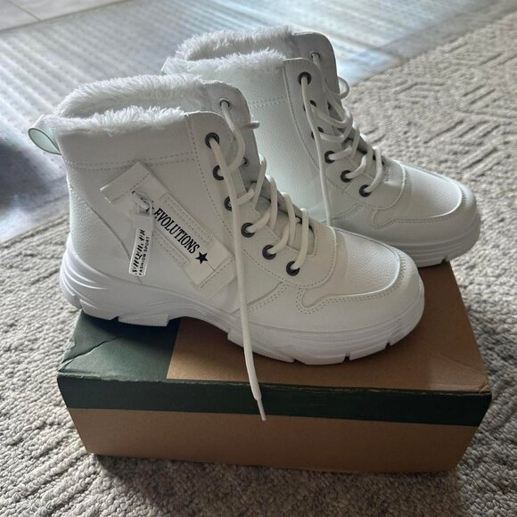 Women's White Boots - Picture 2 of 5